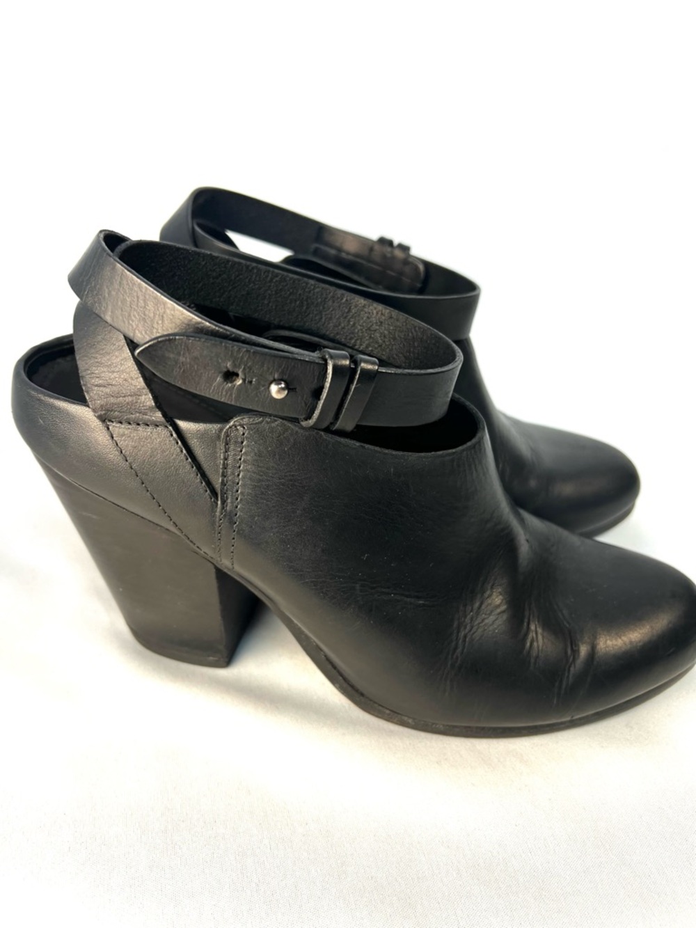 Rag & Bone Black Leather Ankle Strap Booties Block Heel Size 39 8.5